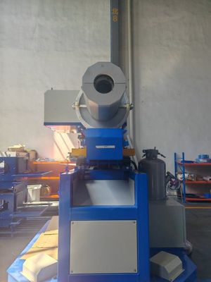 Kaldırma Vinç Basıncı Mpa 0.1-0.6 ile Enjeksiyon Kalıplama için Döner Akı Enjektörü, Pürüzsüz ve Hassas Çalışma