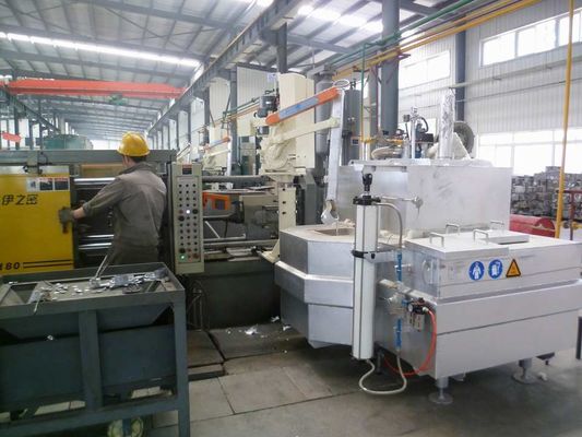 4000 KW Alüminyum Kabuklu 1 Ton Gaz Yakıtlı Alüminyum Hurda Eritme Fırını