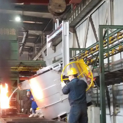 Yüksek hassasiyetli alüminyum erime fırını ± 1C sıcaklık kontrol doğruluğu ve PLC kontrol sistemi ile