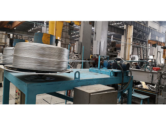 Değişken Frekans Hız Düzenleme Çubuk Besleme Birimi 8-13mm Çubuk Diametresi için Pürüzsüz Besleme