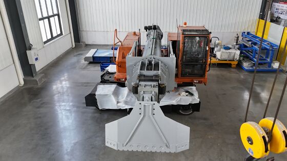 Güvenli temizlik ve döner akış enjeksiyonu için akıllı denetimlere sahip tamamen elektrikli fırın nakli aracı