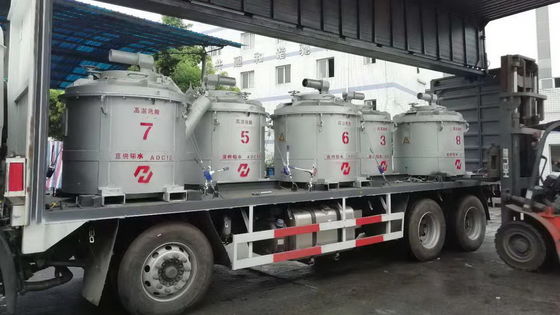 0.5T Gümüş Erimiş Alüminyum Transfer Potaları Forklift Alüminyum Isı Transferi