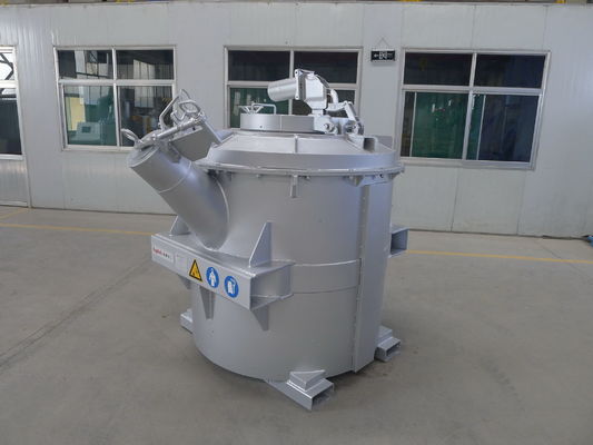 1200KG Kapasiteli Pota Isıtma Fırını Dökülen Erimiş Metal Transfer Hareketli Alet