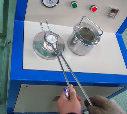 3Hızlı hidrojen tespiti için 3,5 kg hidrojen analizatörü, test süresi 3 dakikadan az ve örnek gaz akış hızı 0,5 ila 2 L/dakikadır.