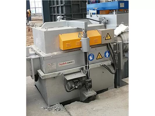 380V veya 30 T / H Alüminyum Sıvı Filtrasyonu için Etkin Karbon Filtre Medyası ile Özel Voltaj Filtrasyon Kutusu