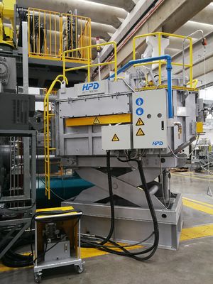 Alüminyum Eritme için 700KG 0.20MPa Elektrikli Dozajlı Alüminyum Tutma Fırını